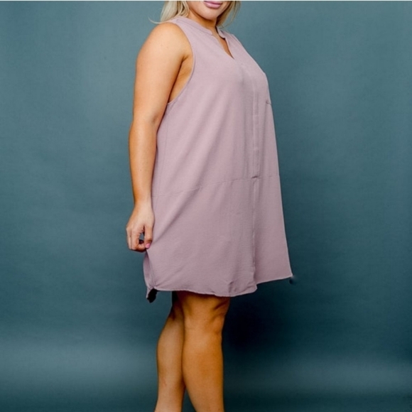 4 lb Plus Size Mystery Box!! - Picture 9 of 15